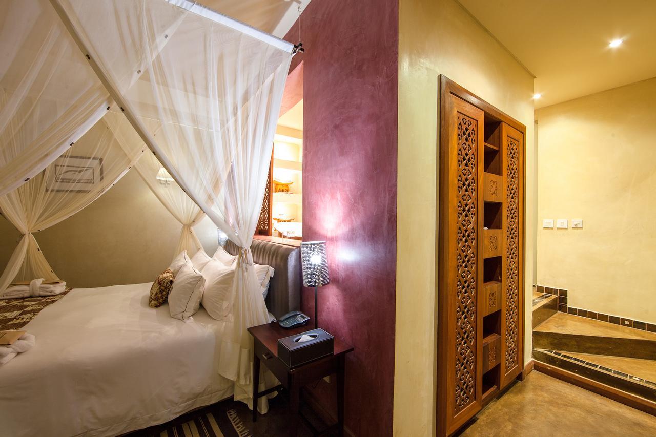 The Royal Senchi Hotel And Resort Akosombo Esterno foto